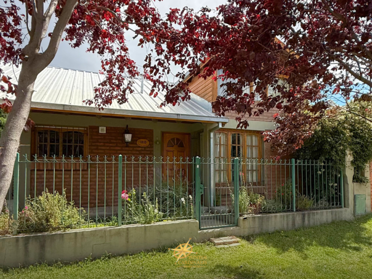 Casa en alquiler de 2 habitaciones – Esquel, Chubut